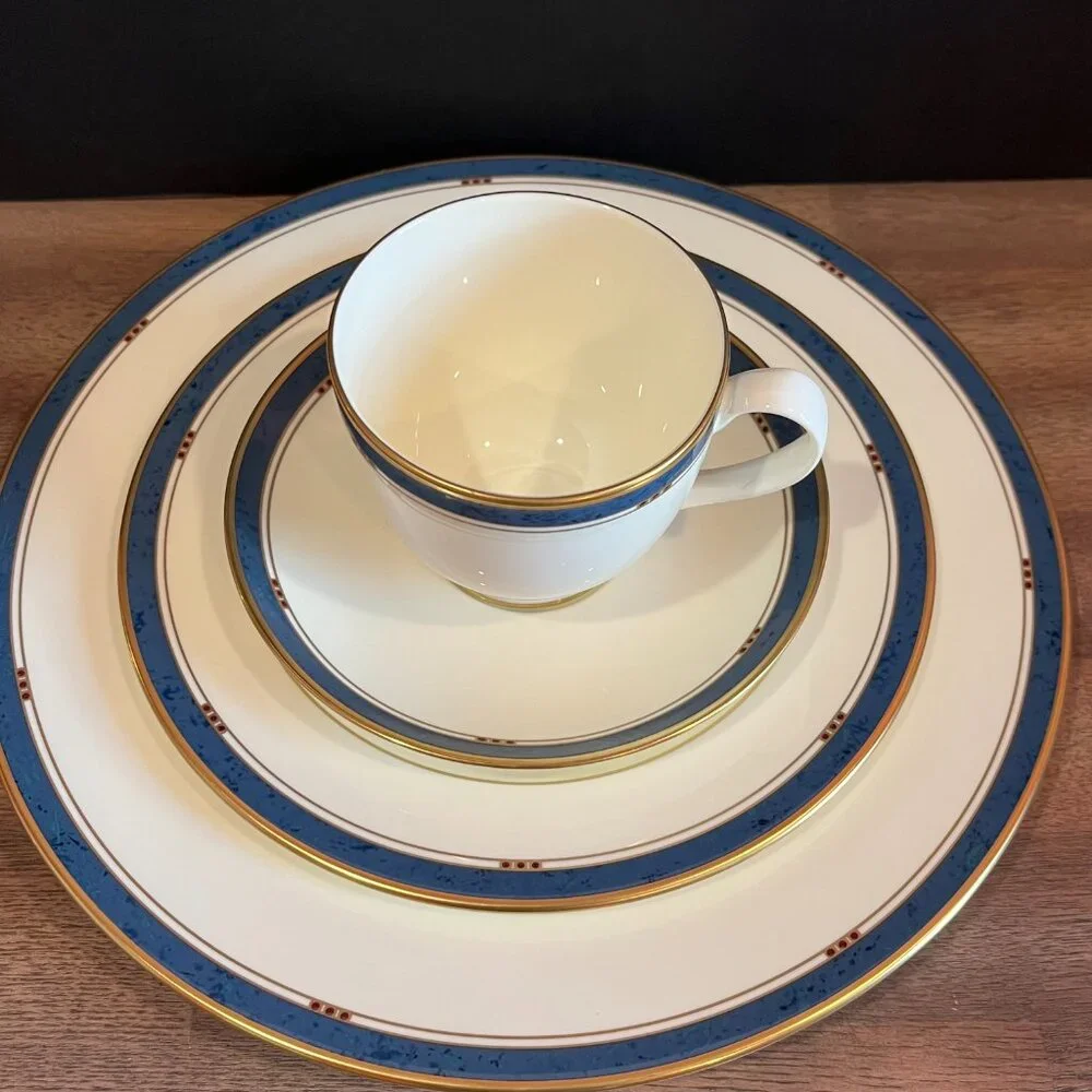 Pfaltzgraff Hampton Four (4) Piece Place Setting